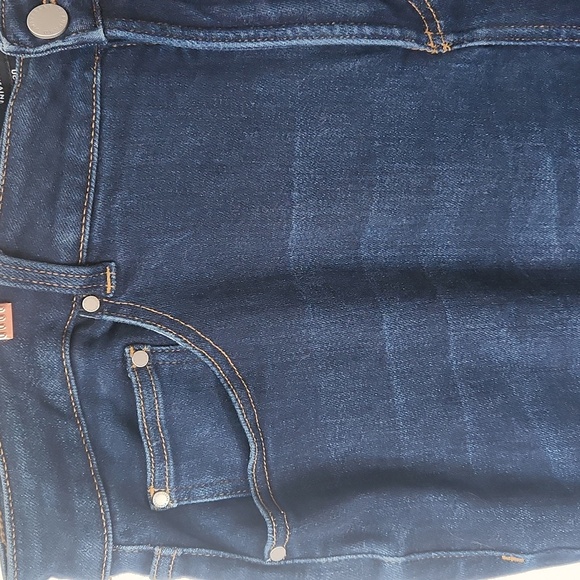 Universal Standard Joni High Rise Curve Slim Leg Jeans, Size 20 - Picture 5 of 10